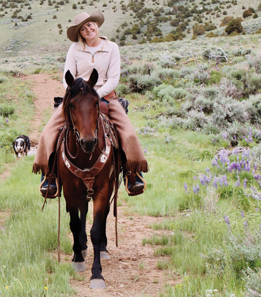 Clara and Ruidoso and Sydnee and Stamey riding out on their Mustangs. (Photos courtesy of Clara & Sydnee)